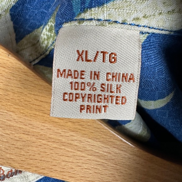 Tommy Bahama Silk Hawaiian Shirt Blue Bamboo Print Men Size XL - Picture 5 of 6